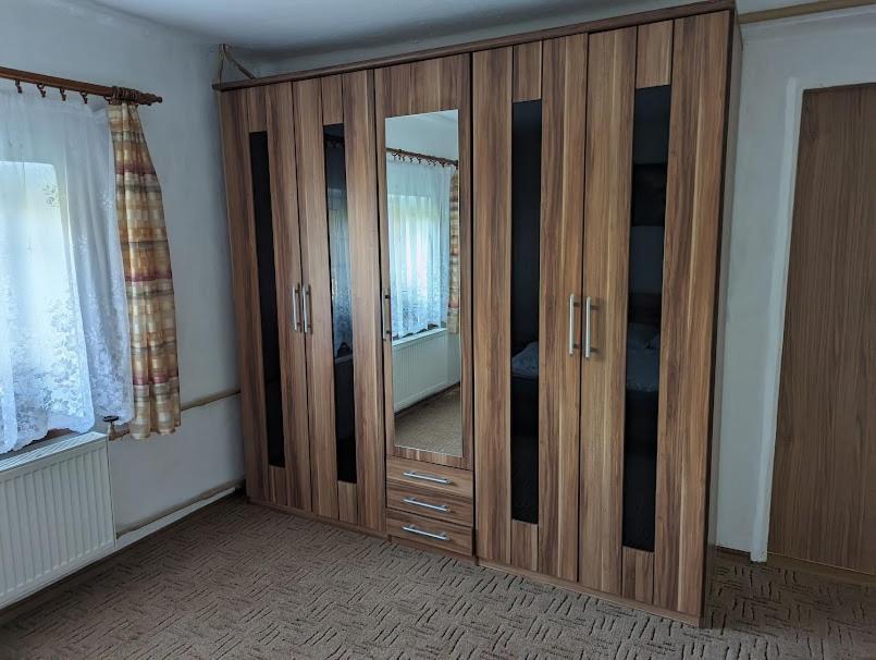 Appartement Dvougeneracni Dum Se Zahradou à Vimperk Extérieur photo